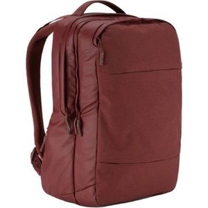 Incase city commuter backpack burgundy great condition 15” laptop pockets travel
